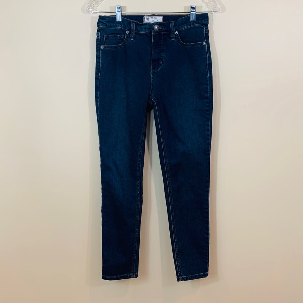 Free People 26” Waist Straight Leg Cut Jeans